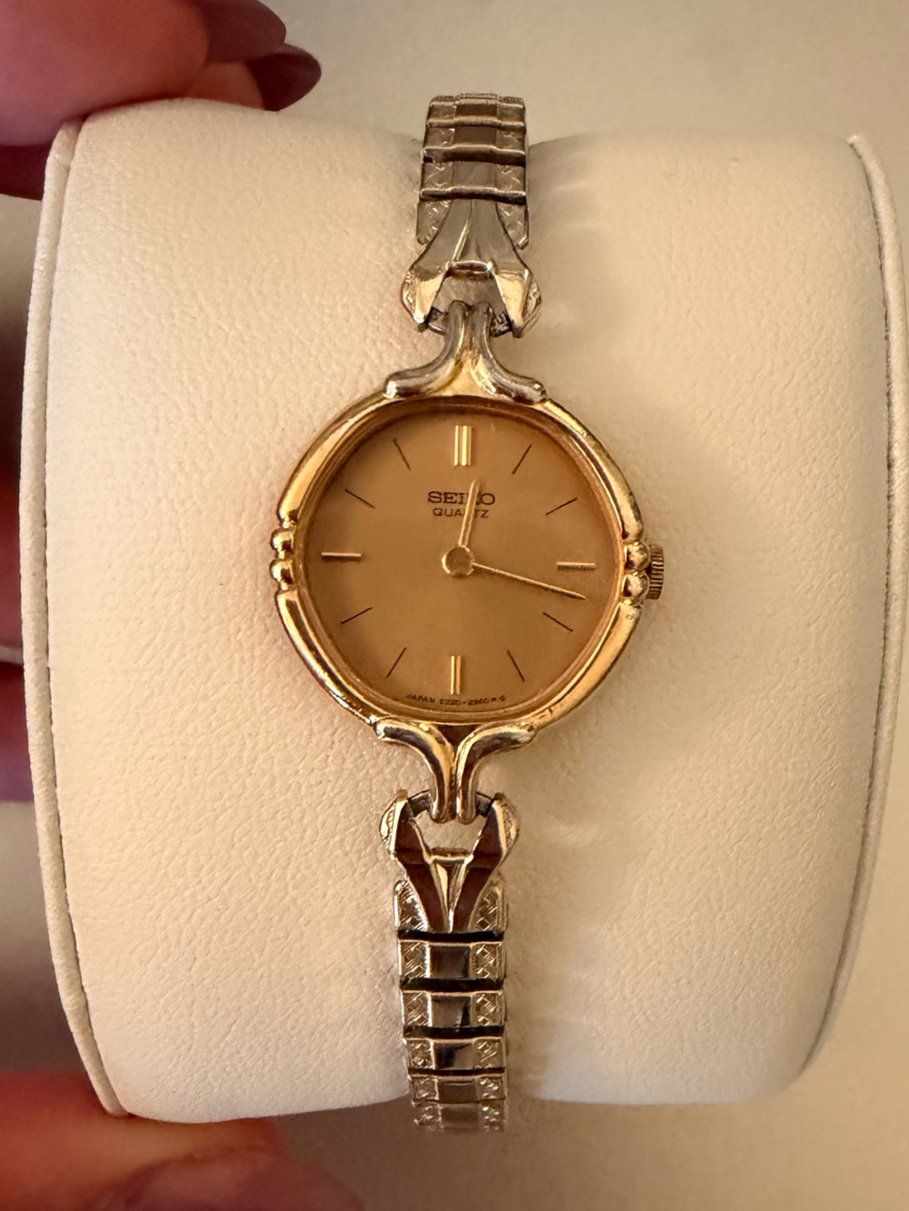Vintage Seiko Women's Gold Bracelet Watch